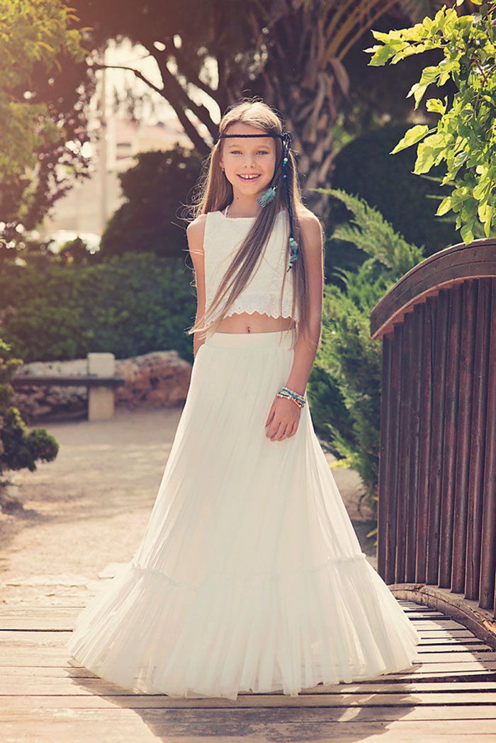 Non traditional best sale flower girl dresses