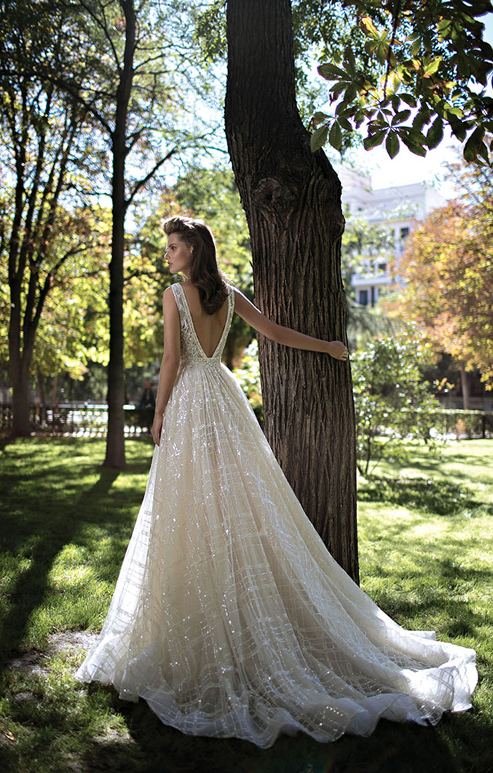 25 Spectacular Sparkly Wedding Dresses Modern Wedding