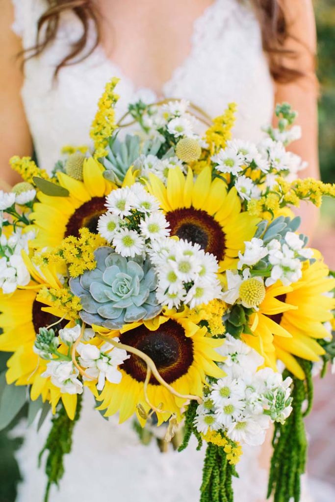 Wedding Bouquets You Will Want To Walk Down The Aisle With